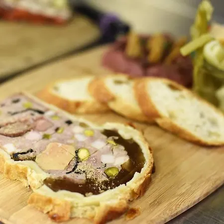 Logis - Restaurant Maison Claude Darroze