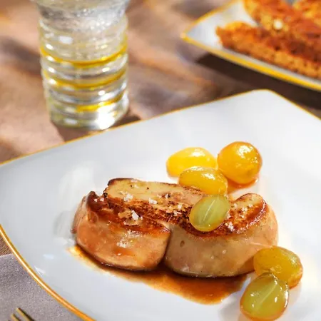 Hotel Logis - Restaurant Maison Claude Darroze