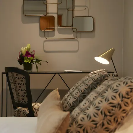 Logis - Restaurant Maison Claude Darroze מלון לנגון