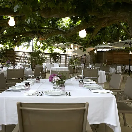 Logis - Restaurant Maison Claude Darroze 호텔 랑공