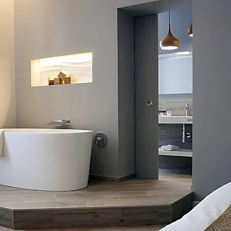 Logis - Restaurant Maison Claude Darroze 3*