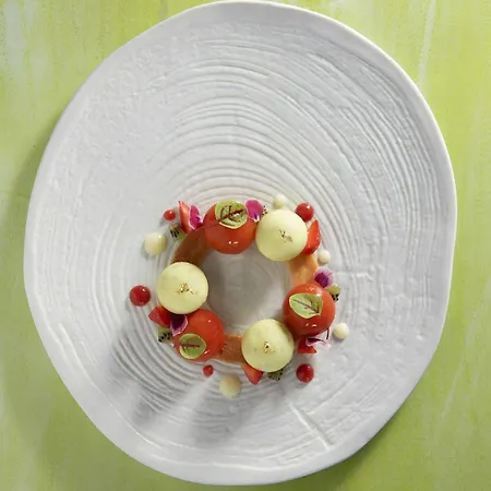 Hotel Logis - Restaurant Maison Claude Darroze 3*