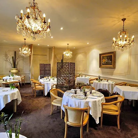 מלון Logis - Restaurant Maison Claude Darroze