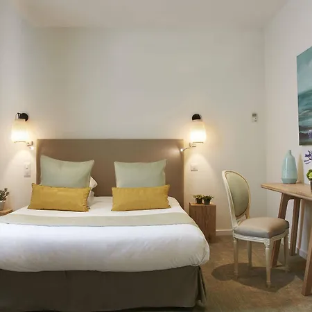 Hotel Logis - Restaurant Maison Claude Darroze