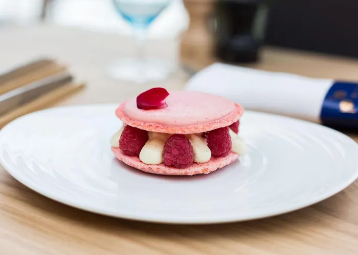 Hotel Logis - Restaurant Maison Claude Darroze