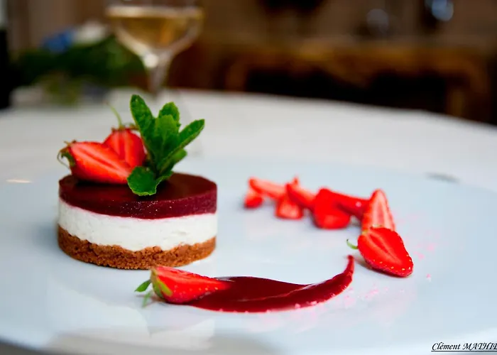 Hotel Logis - Restaurant Maison Claude Darroze Langon (Gironde)