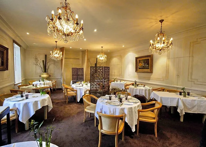 Hotel Logis - Restaurant Maison Claude Darroze